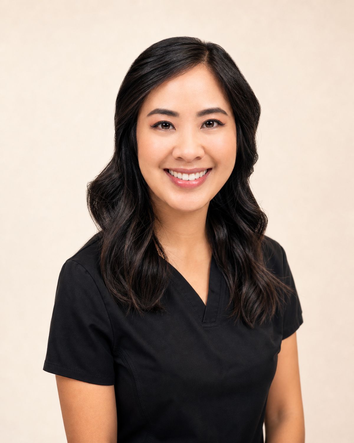 Dr. Angela Phan, DDS headshot